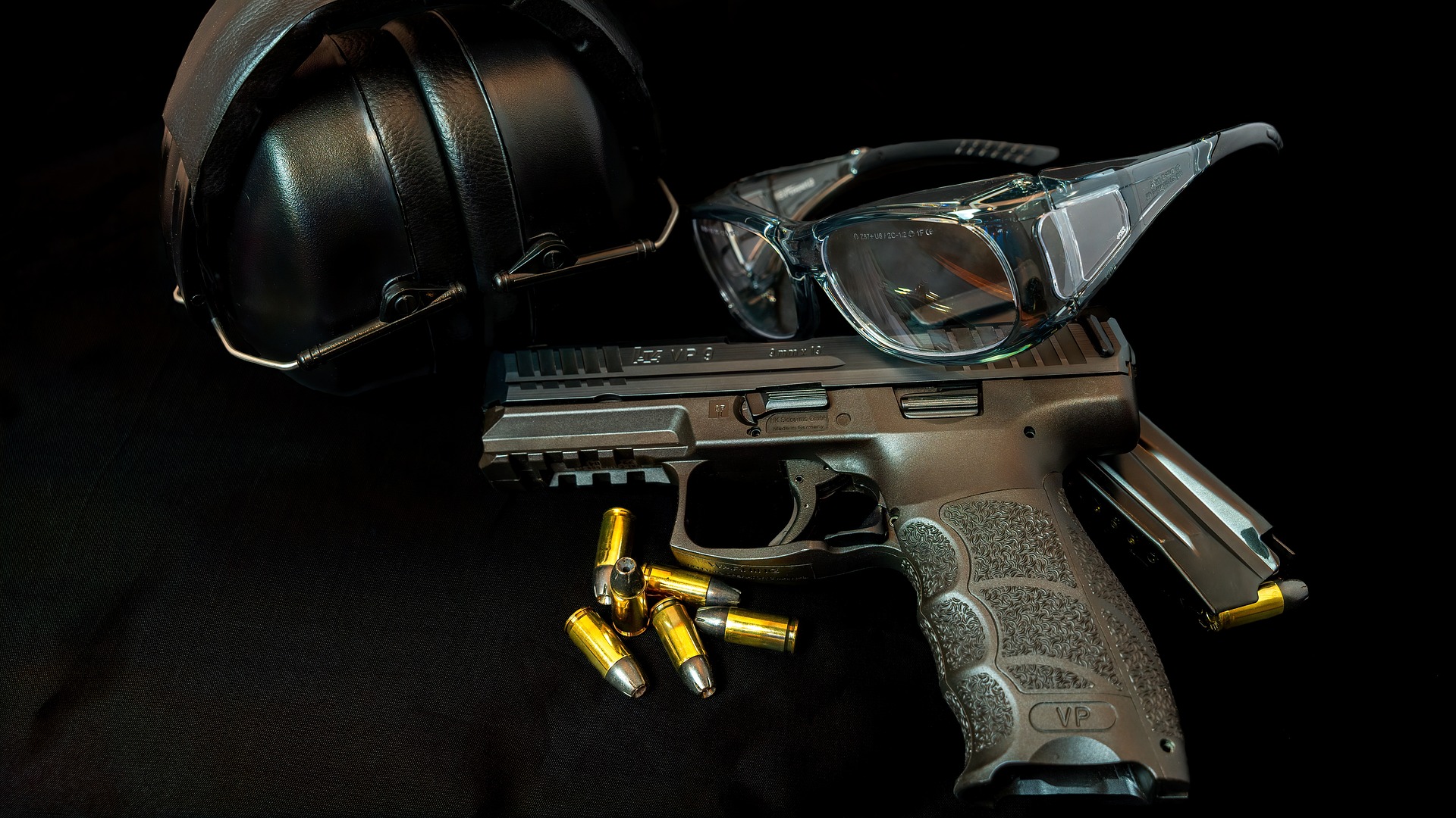 gun-g3a4192408_1920